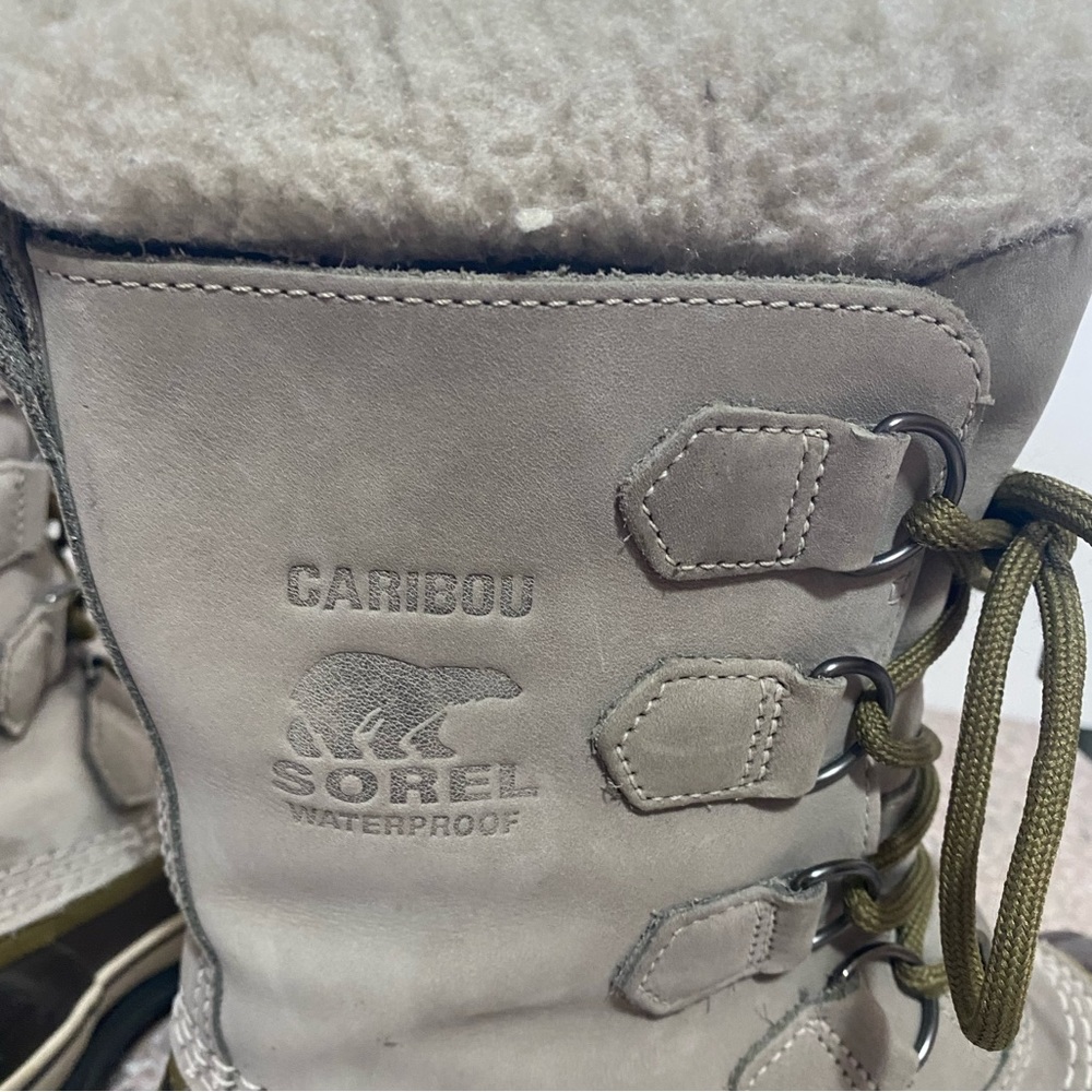Sorel Women’s Caribou boot size 6 - Picture 4 of 9